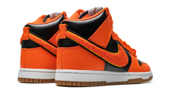 Dunk High "Chenille - Safety Orange" DR8805 002