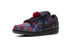 SB Dunk Low "Nardwuar" II1493 600