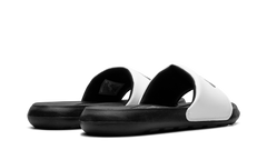Victori One Slide "Black White" CN9675-005