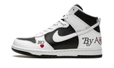 SB Dunk High "Supreme - By Any Means - White/Black" DN3741 002