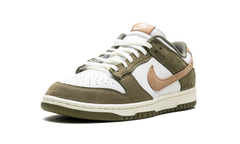 Dunk Low "Medium Olive" FQ8250 200
