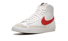 Blazer Mid '77 Vintage "White Picante Red" BQ6806 122
