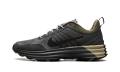 Lunar Roam SE "Medium Olive" FZ8116 201