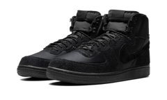 Terminator High "Hiking Boot - Triple Black" FJ5464 010