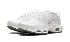 Air Max Plus "Triple White" 604133 139