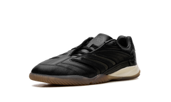 Predator Sala Kith "Kith Black Gum" KI0570