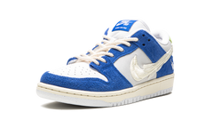 SB Dunk Low "Fly Streetwear - Gardenia" DQ5130 400