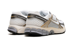 Zoom Vomero 5 "Platinum Tint Metallic Gold" HJ7247 099