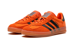 Gazelle Indoor "Orange Gum" JI3905