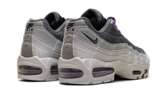 Air Max 95 OG "Big Bubble Photon Dust Bright Violet" HM4740 012
