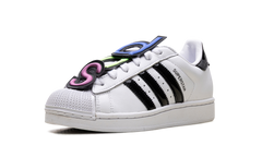 SUPERSTAR II "Jeremy Scott - White" JR3584