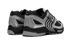 Air Pegasus 2K5 "Metallic Silver" HQ5403 001
