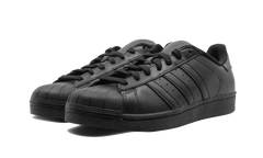 Superstar Foundation "Core Black" AF5666