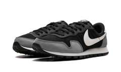 Air pegasus 83 PRM "Black Cool Grey" DN1790 001