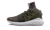 Tubular Doom PK BY3551