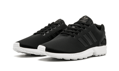 ZX Flux M19840