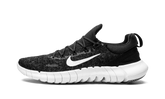 Free Run 5.0 "Black White" CZ1884 001