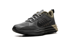 Lunar Roam SE "Medium Olive" FZ8116 201