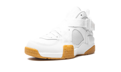 Air Raid "White / Gum" DJ5974 100
