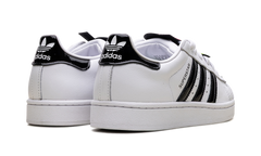 SUPERSTAR II "Jeremy Scott - White" JR3584