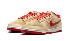 Dunk Low "STRAWBERRY WAFFLE" HJ9100 294