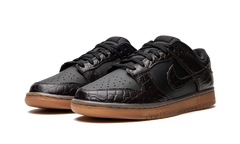 Dunk Low "Velvet Brown Black" DV1024 010