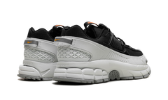 Zoom Vomero 5 Roam "Black Light Silver" FV2295 001