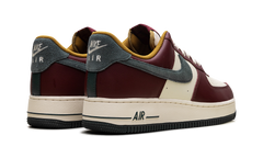 Air Force 1 "Dark Team Red Vintage Green" HQ3612 113