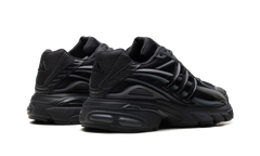 Adistar Jellyfish "Pharrell Williams - Triple Black" KJ3841
