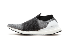 UltraBoost Laceless "Oreo" BB6141