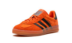 Gazelle Indoor "Orange Gum" JI3905
