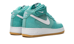Air Force 1 Mid "Washed Teal" DV2219 300