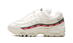 AIR MAX 95 SP "UNDEFEATED - SAIL/ METALLICSILVER" IB4453 100