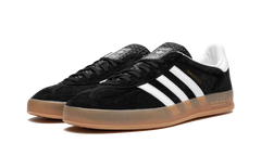 Gazelle Indoor "Black / White / Gum" H06259