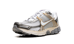 Zoom Vomero 5 "Platinum Tint Metallic Gold" HJ7247 099