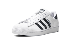 Superstar i "Swarovski White Black" FX7480