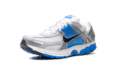 Zoom Vomero 5 "Metallic Silver/Photo Blue" FJ4151 100