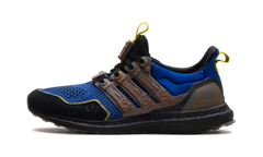 Ultra Boost "Fortnite - Battle Bus" JQ0713