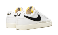 Blazer Low '77 Vintage "White / Black" DA6364 101