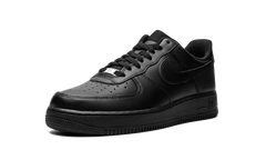 Air Force 1 Low '07 "Triple Black" 315122 001