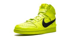Dunk High "Ambush - Flash Lime" CU7544 300