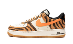 Air Force 1 '07 PRM "Daktari Stripes" DJ6192 100