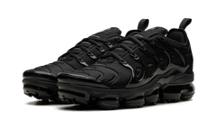 Air Vapormax Plus "Triple Black" 924453 004