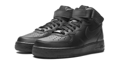 Air Force 1 Mid '07 "2021 Release Triple Black" CW2289 001
