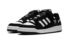 Forum Low "Panda" GW0695