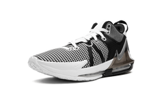 LeBron Witness VII "Metallic Silver" DM1123 100