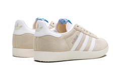 Gazelle "Wonder White" IF3817