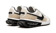 Air Max Pre-Day "Light Bone" DC5331 001