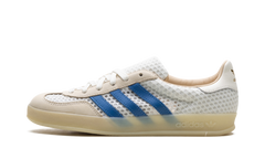 Gazelle Indoor "Off White Focus Blue" JH5419