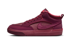 SB React Leo PRM "Dark Beetroot" FQ7639 600